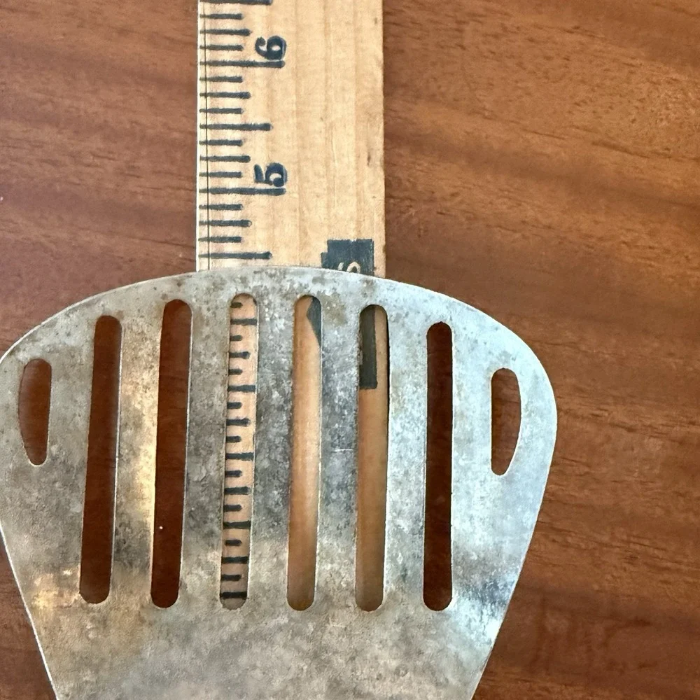 Vintage Wire Handle Slotted Turner Spatula — 10